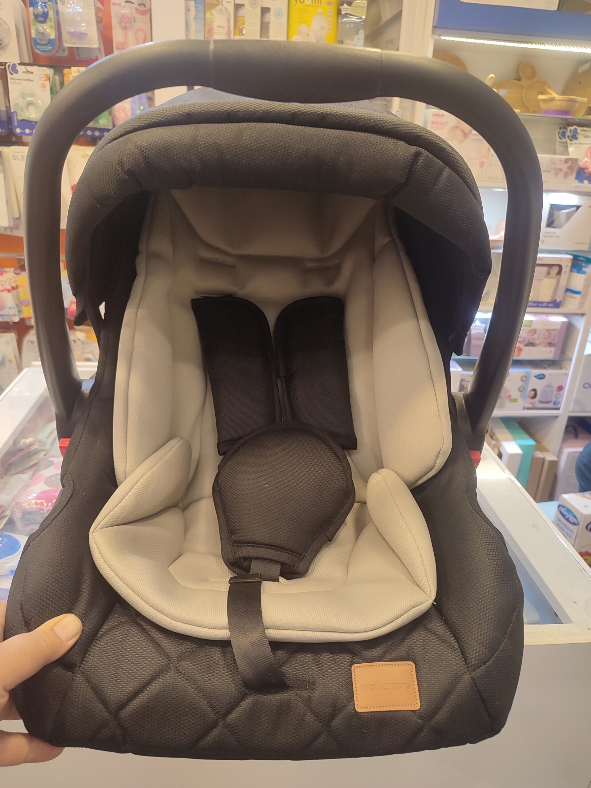 کریر مادرکر جدید mothercare
